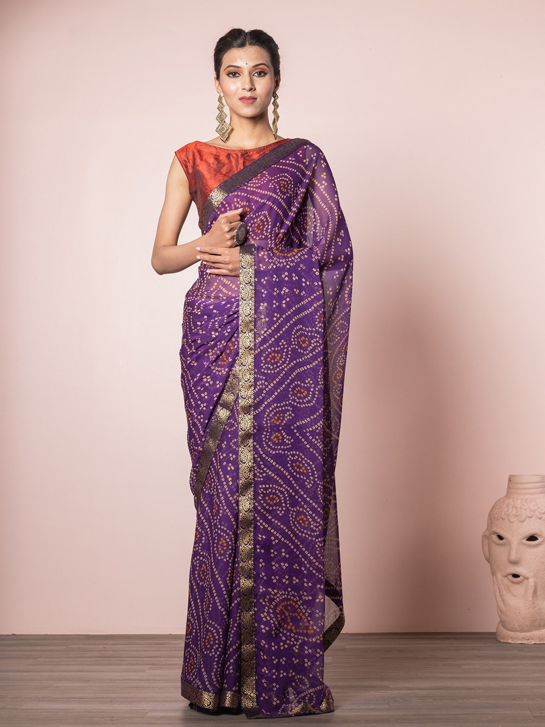 

Exclusiva Purple & White Bandhani Zari Bandhani Saree
