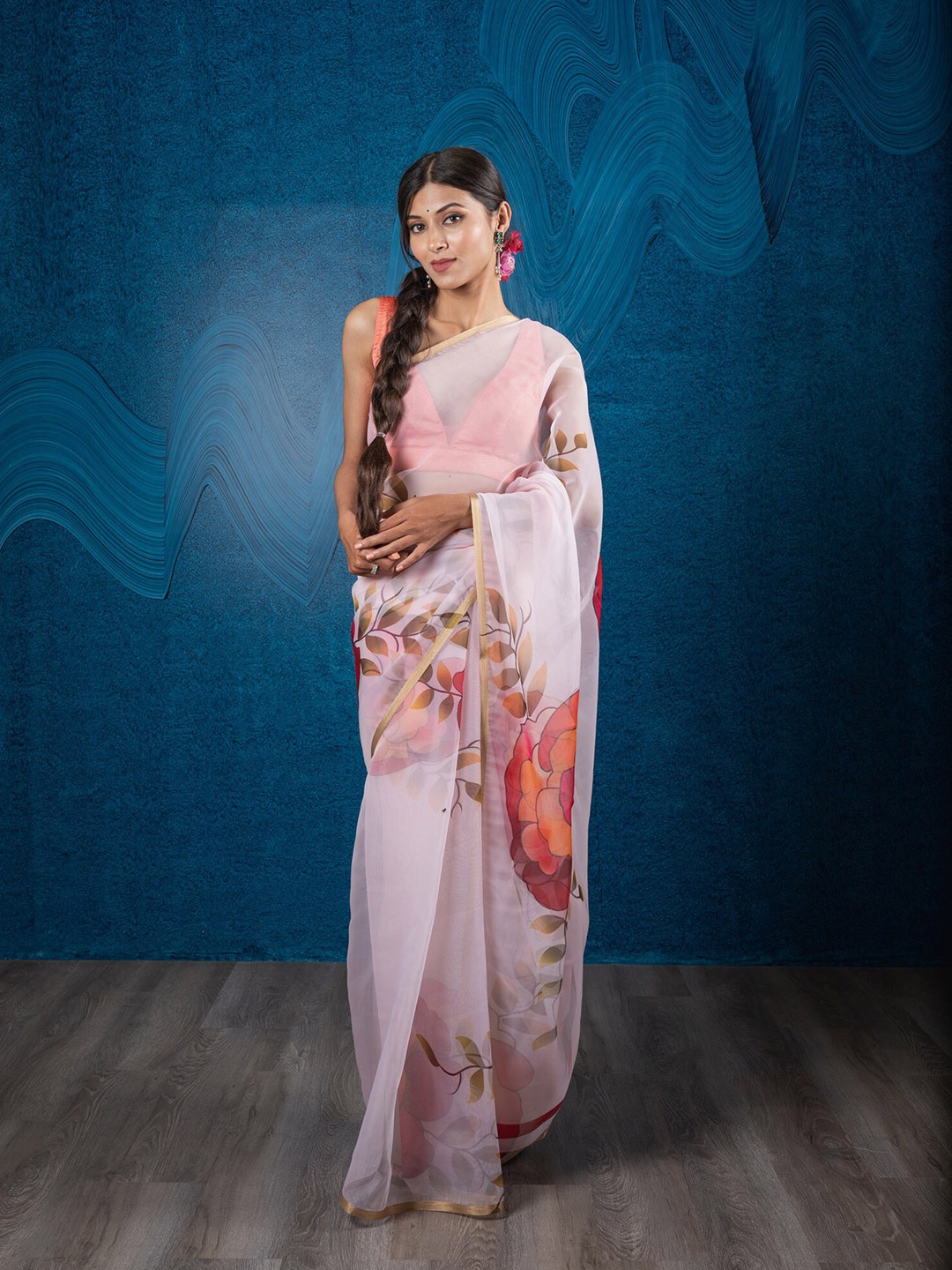 Exclusiva Women White & Pink Floral Organza Saree
