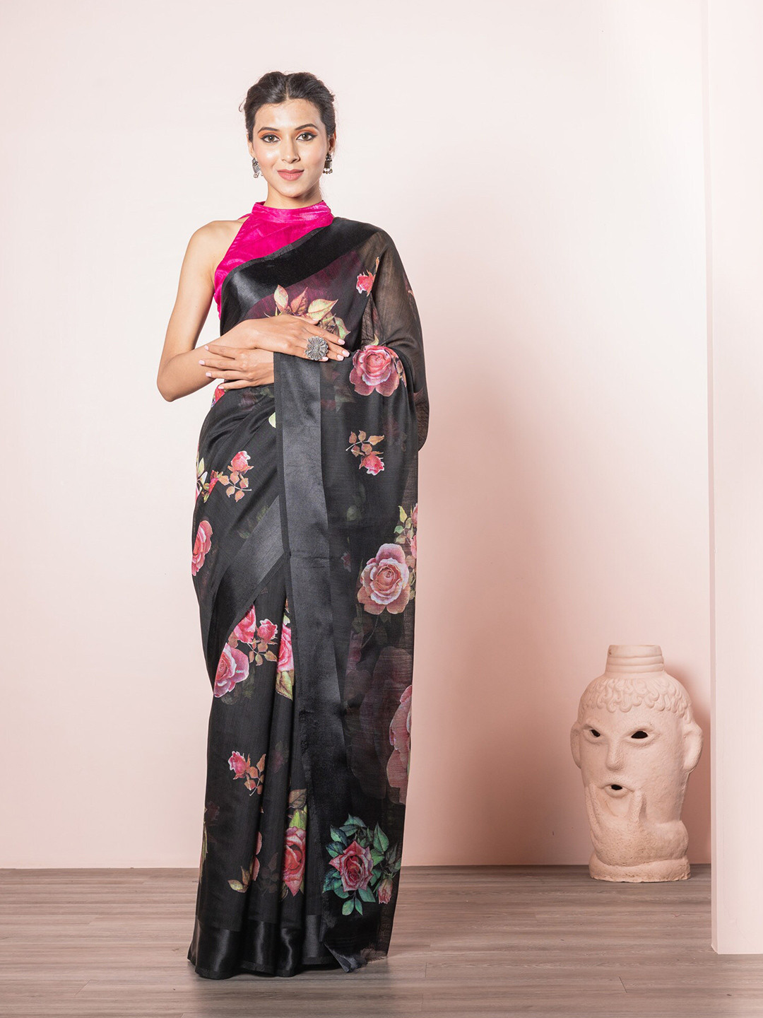 

Exclusiva Black & Pink Floral Linen Blend Saree