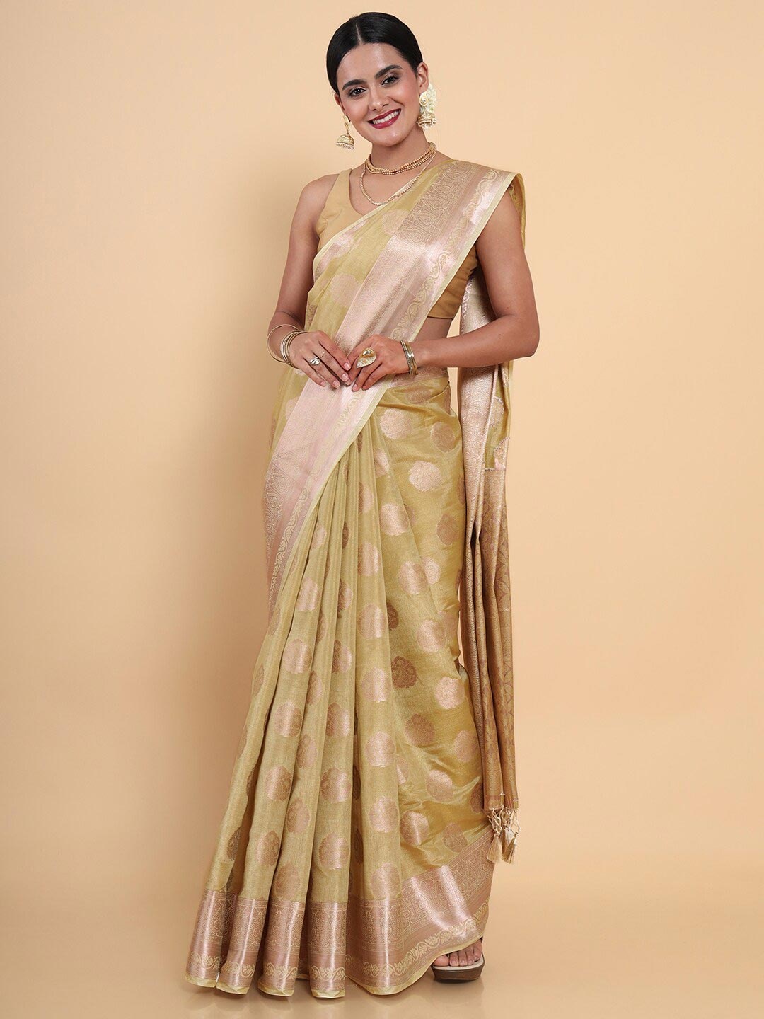 

MIMOSA Cream-Coloured & Gold-Toned Floral Zari Art Silk Kasavu Saree