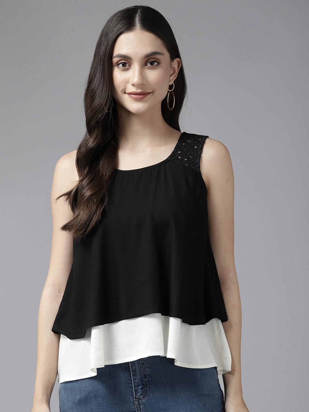 

Aarika Black & White Colourblocked Layered Georgette Top