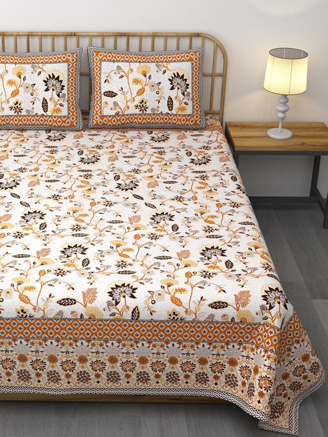 

Salona Bichona Yellow & Brown Floral 120 TC Queen Bedsheet with 2 Pillow Covers