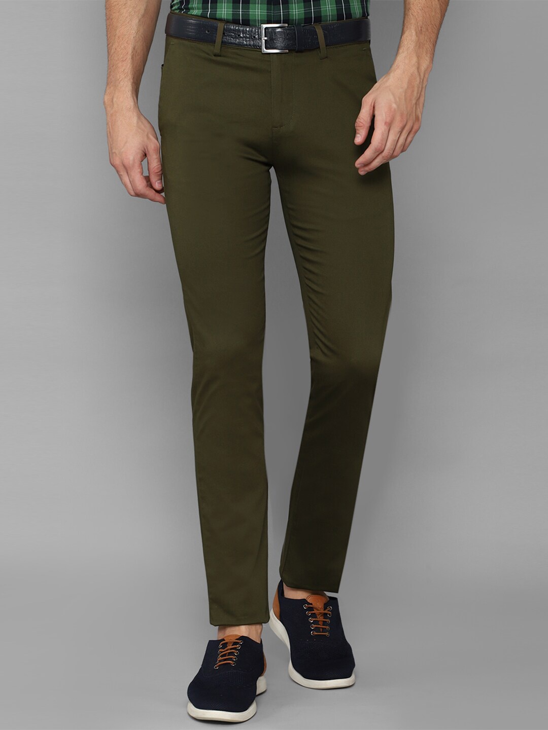 

Allen Solly Men Olive Green Slim Fit Chinos Trousers