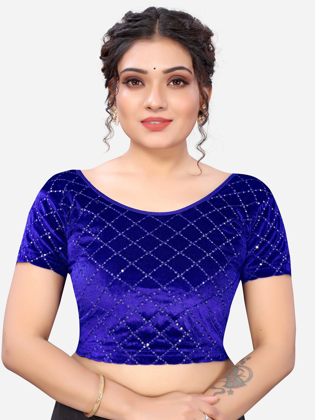 

SIRIL Women Blue Embellished Velvet Saree Blouse
