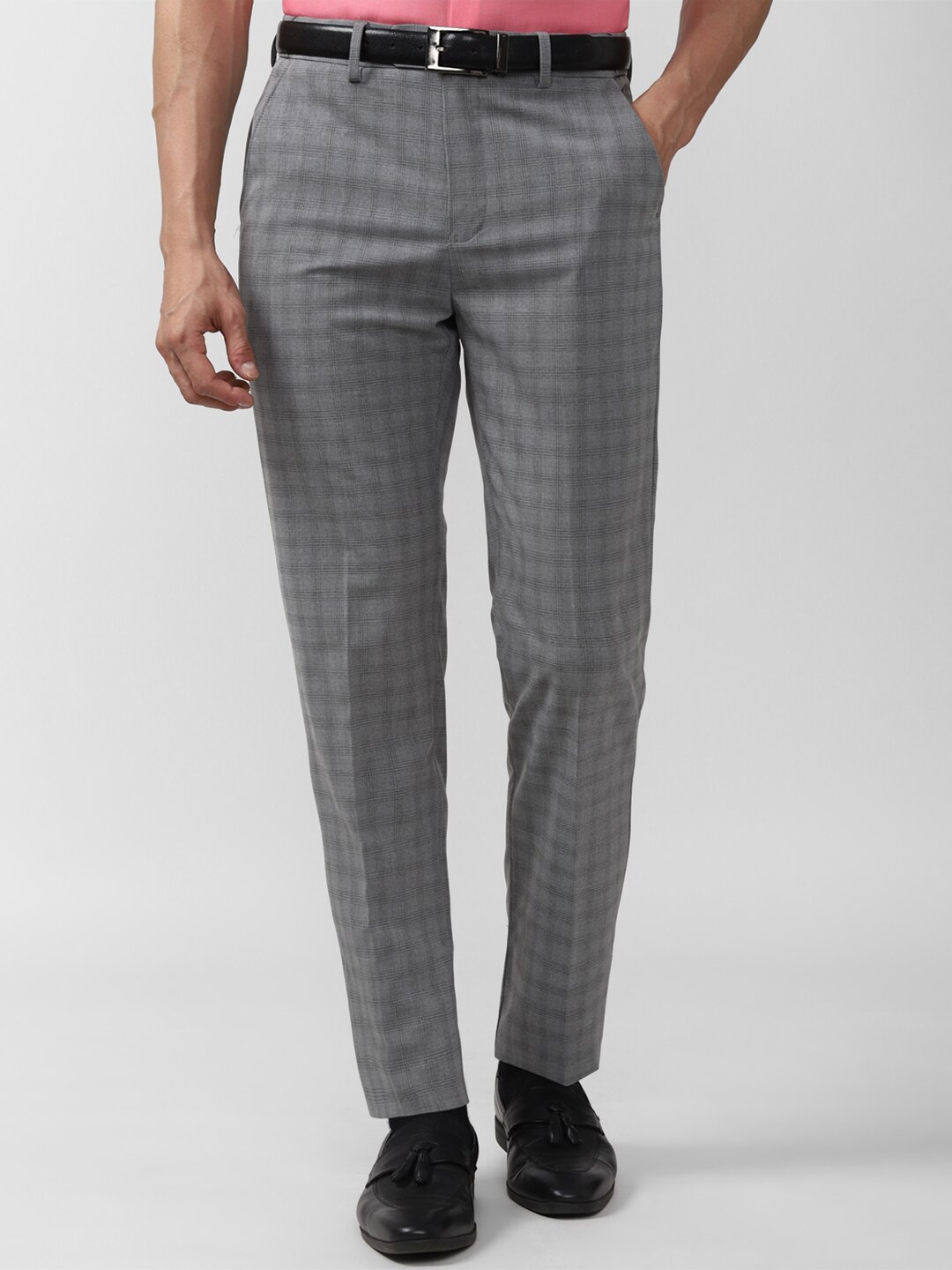 

Peter England Men Grey Checked Slim Fit Trousers