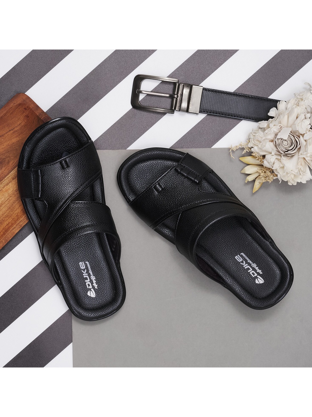 

Duke Men Black Comfort Sandals