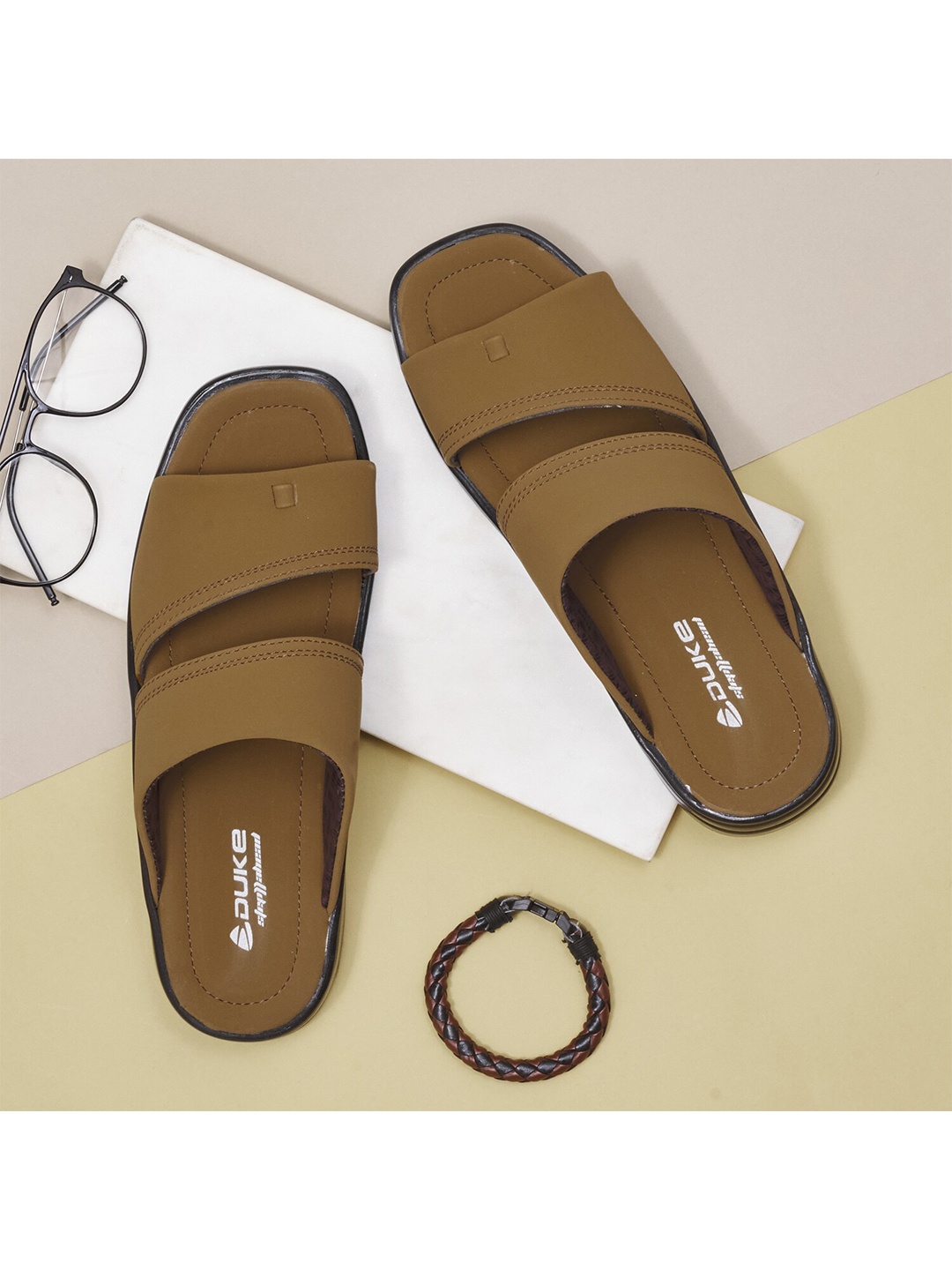 

Duke Men Beige Comfort Sandals
