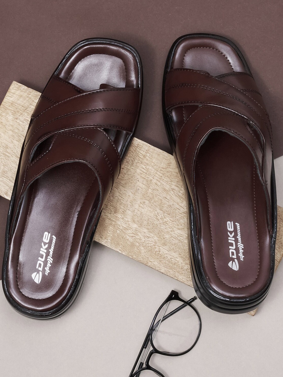 

Duke Men Brown Comfort Sandals
