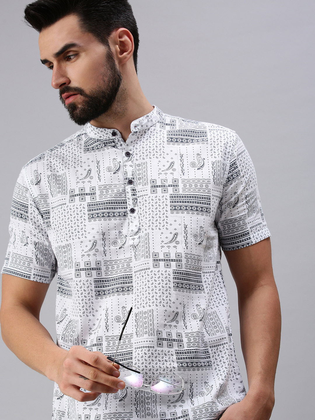 

SHOWOFF Men White Printed Kurta