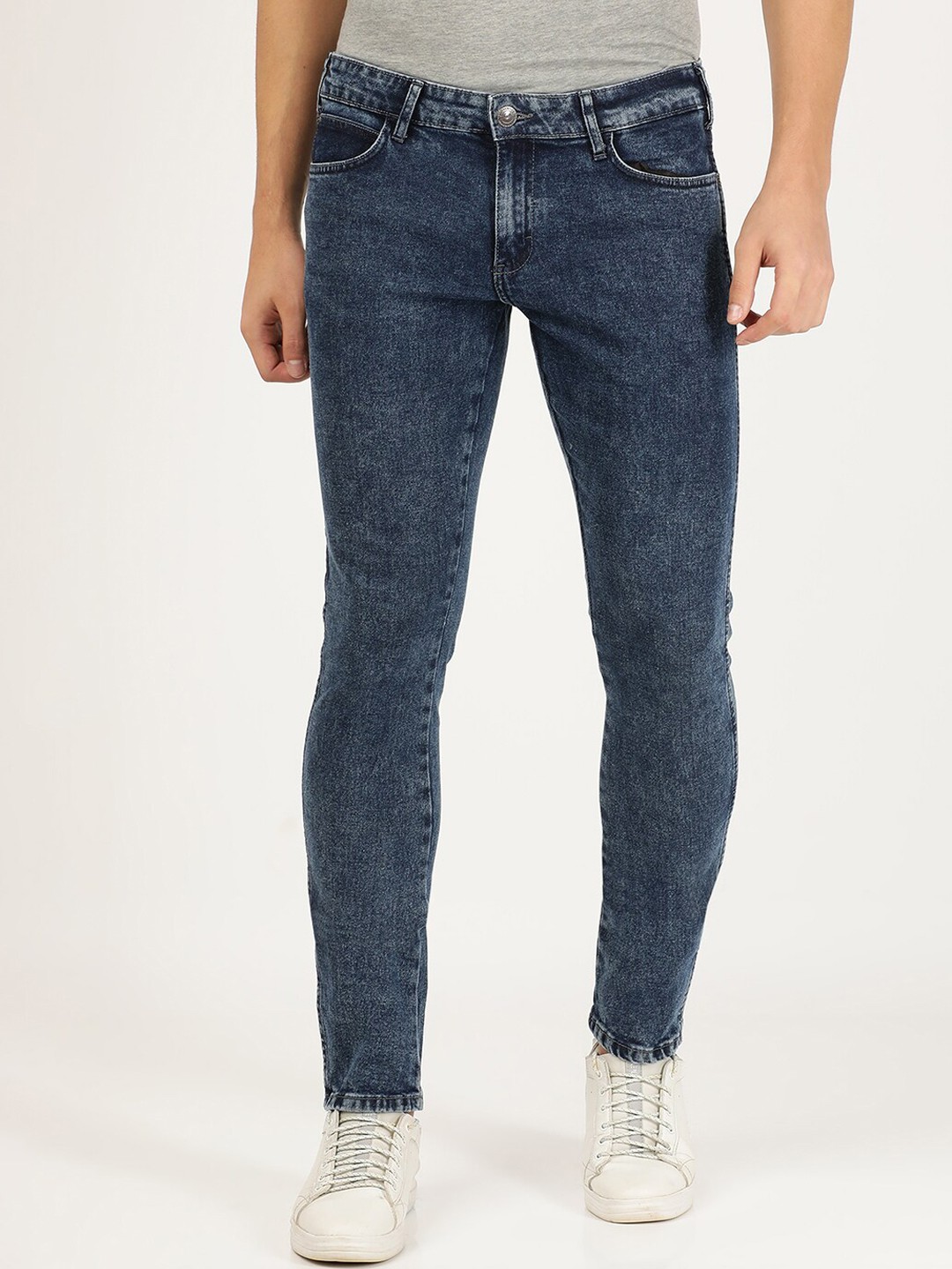

Wrangler Men Blue Vegas Skinny Fit Low-Rise Heavy Fade Stretchable Jeans