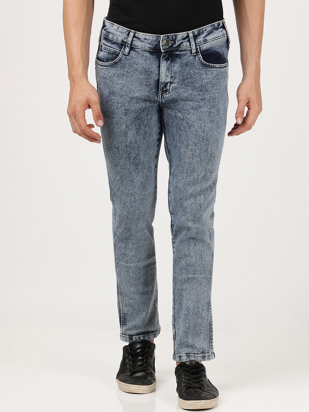 

Wrangler Men Blue Skanders Slim Fit Low-Rise Heavy Fade Stretchable Jeans