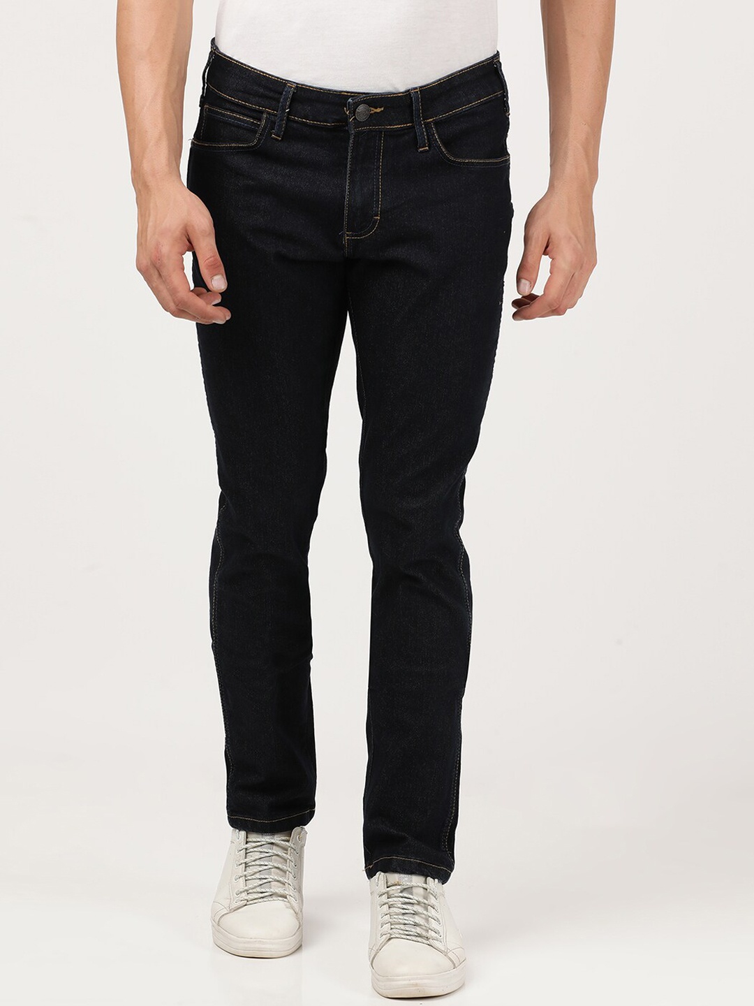 

Wrangler Men Blue Skanders Slim Fit Low-Rise Stretchable Jeans