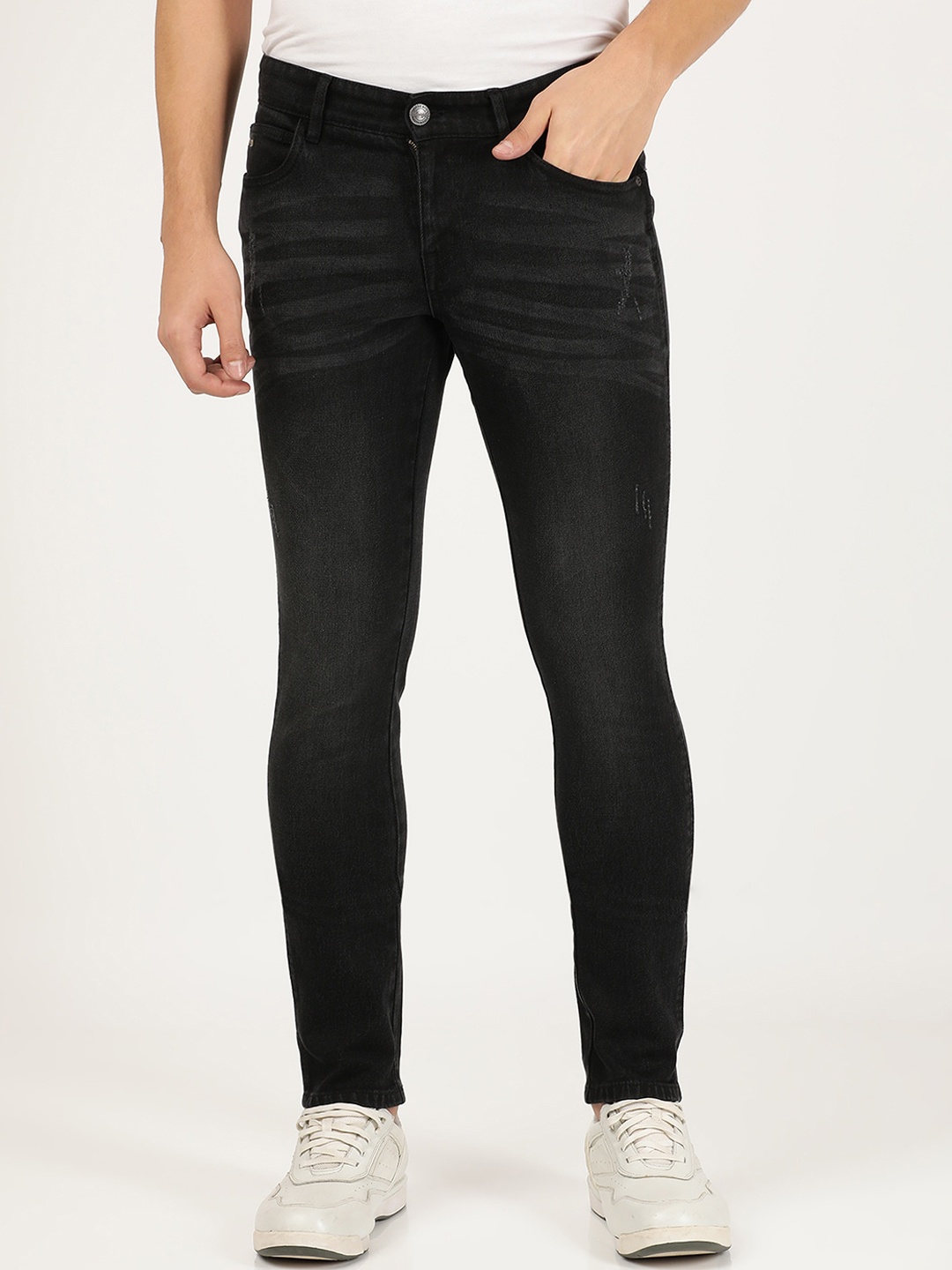 

Wrangler Men Black Vegas Skinny Fit Low-Rise Light Fade Stretchable Jeans