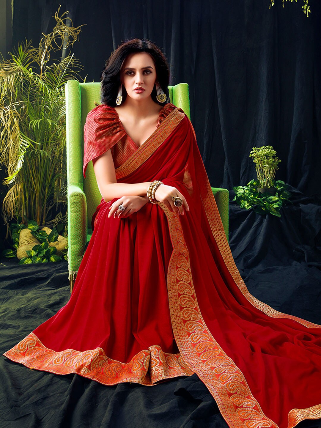 

Shaily Women Red & Gold-Toned Zari Silk Blend Saree