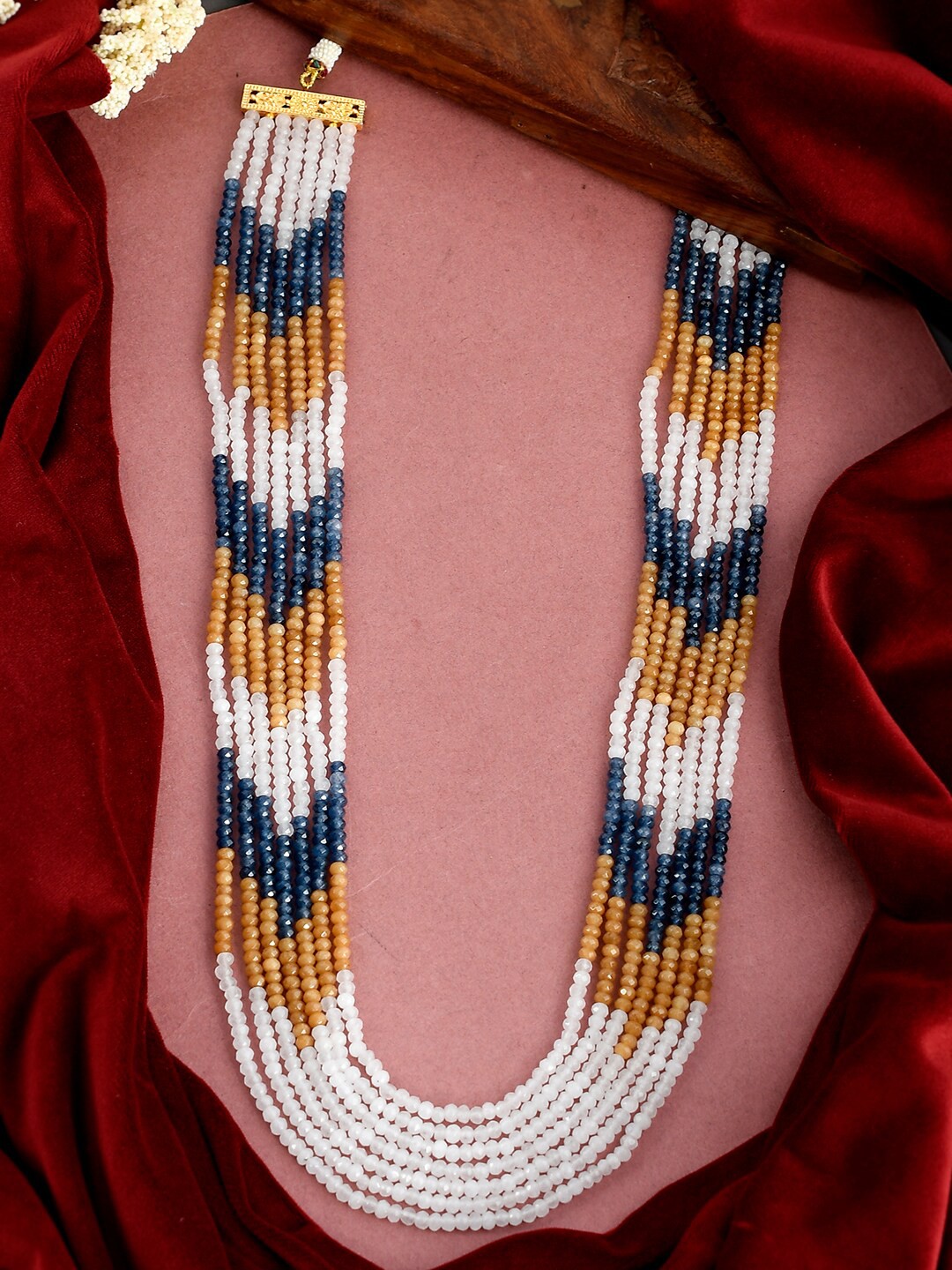 

DASTOOR White & Black Necklace