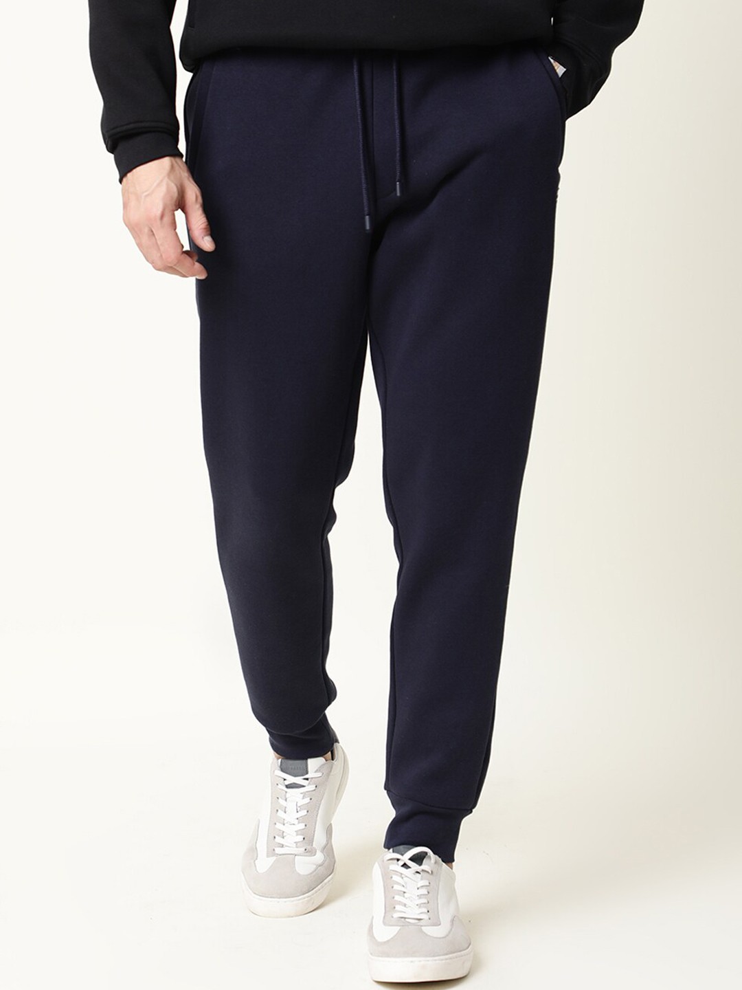 

RARE RABBIT Men Chase Slim Fit Solid Joggers, Navy blue