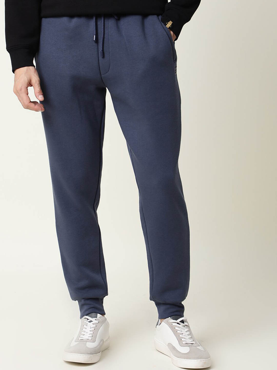 

RARE RABBIT Men Chase Slim Fit Solid Cotton Jogger, Blue