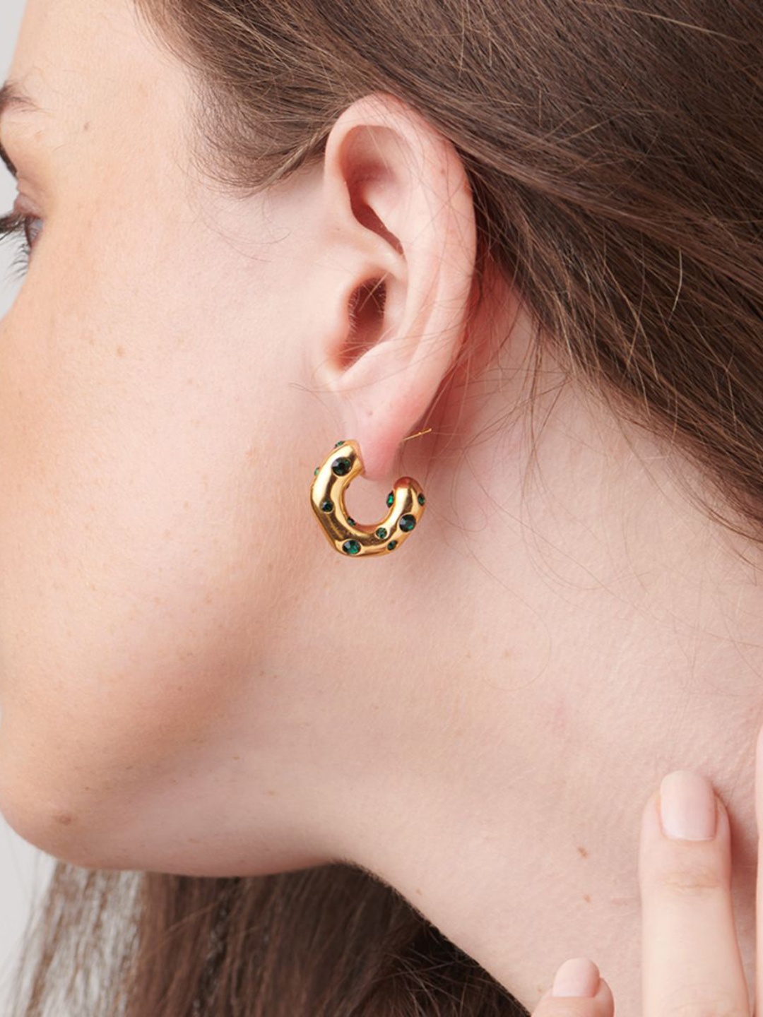 

PALMONAS Gold-Plated Contemporary Half Hoop Earrings