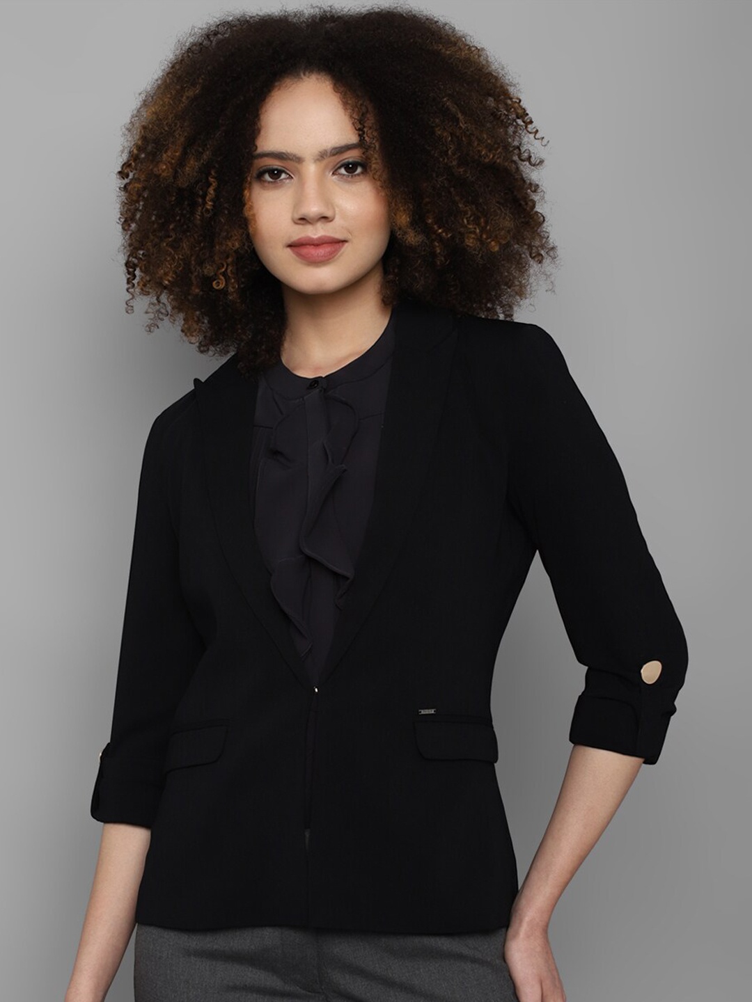 

Allen Solly Woman Black Solid Single Breasted Blazers