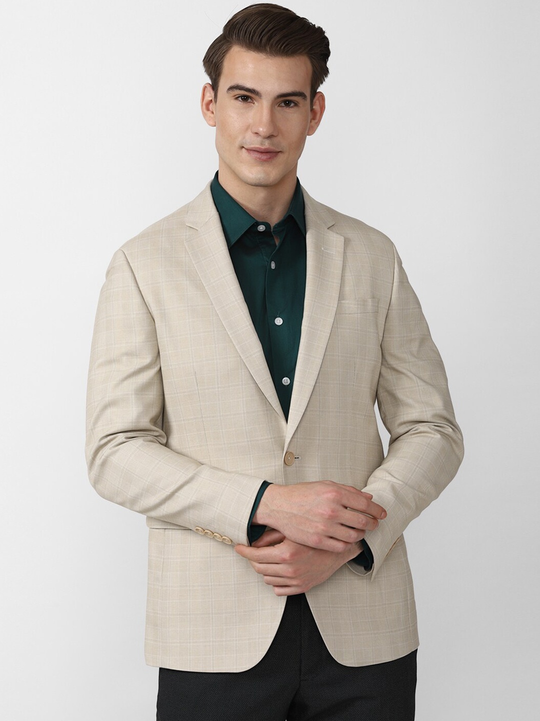 

Peter England Elite Men Beige Solid Slim-Fit Single Breasted Formal Blazer