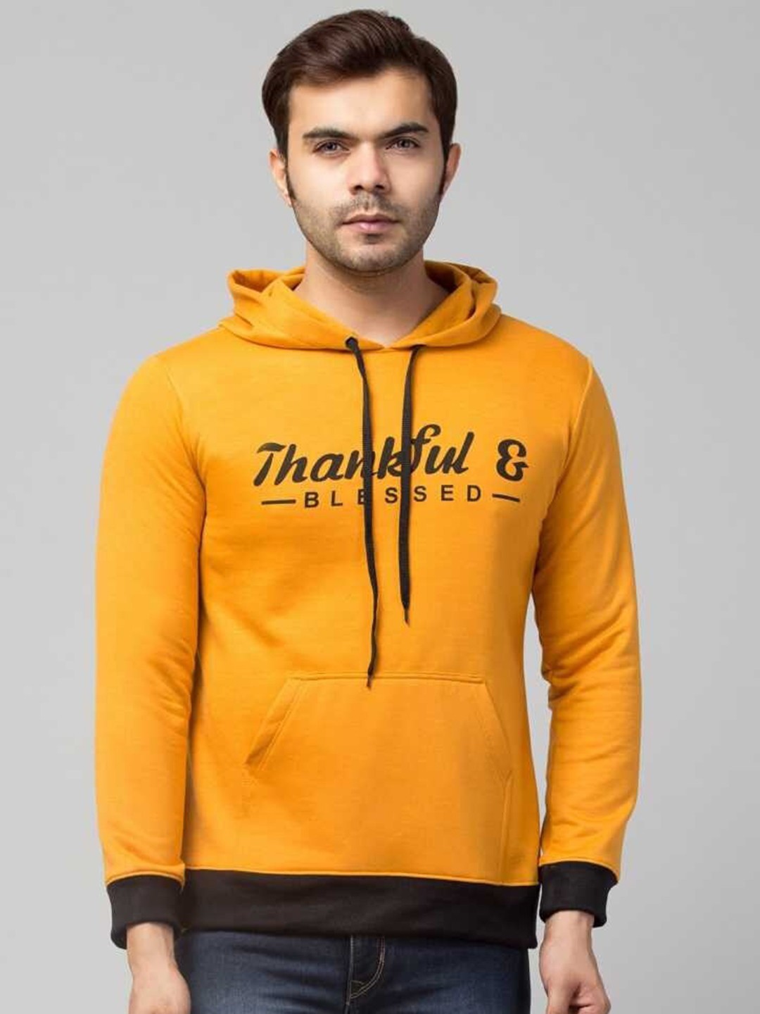 

Kushi Flyer Men Mustard Printed Hooded Sweatshirt
