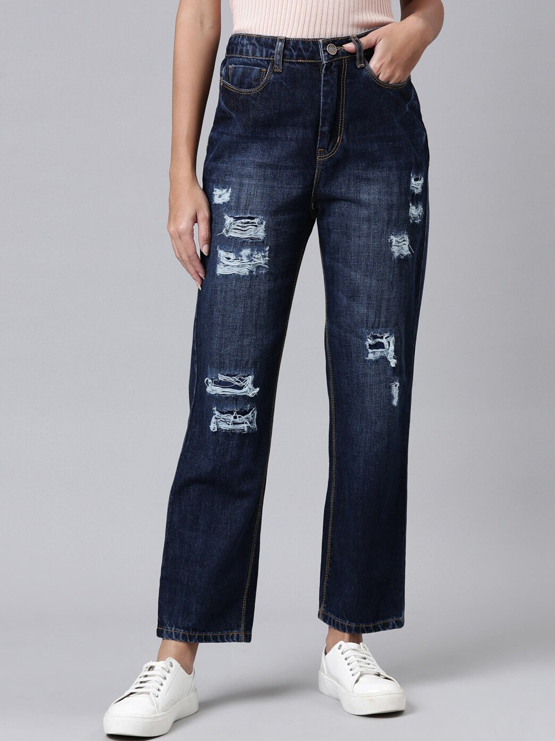 

ZHEIA Women Blue Straight Fit Mildly Distressed Heavy Fade Jeans