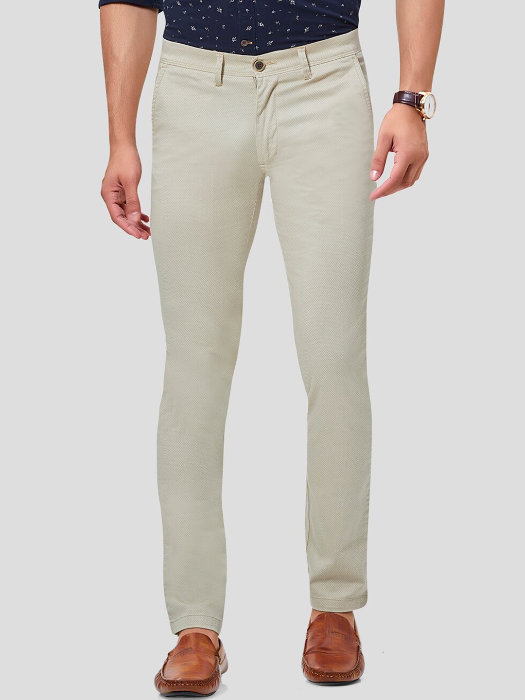 

Oxemberg Men Beige Smart Slim Fit Chinos Trousers