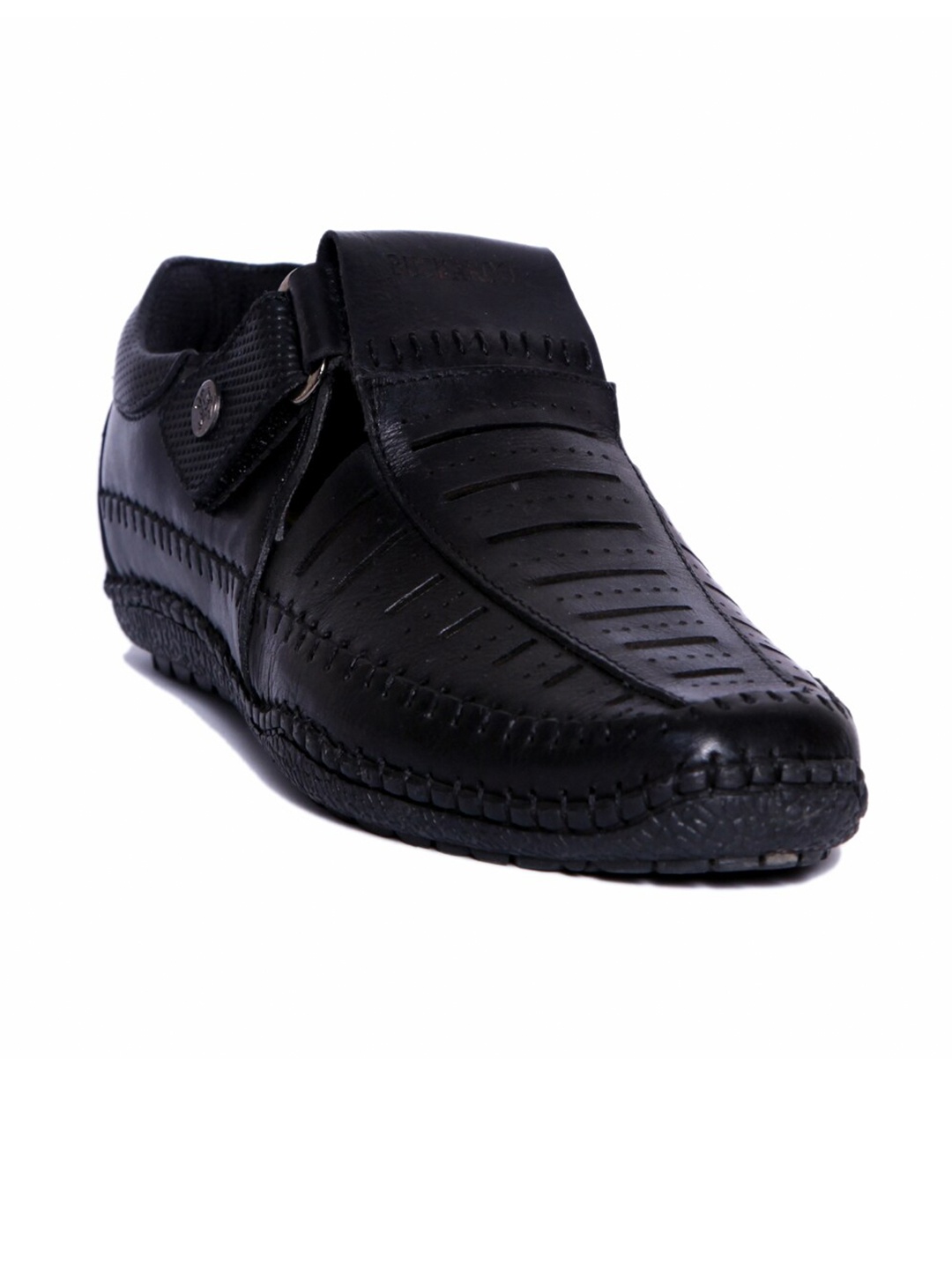 

Buckaroo Men Black Leather Shoe-Style Sandals