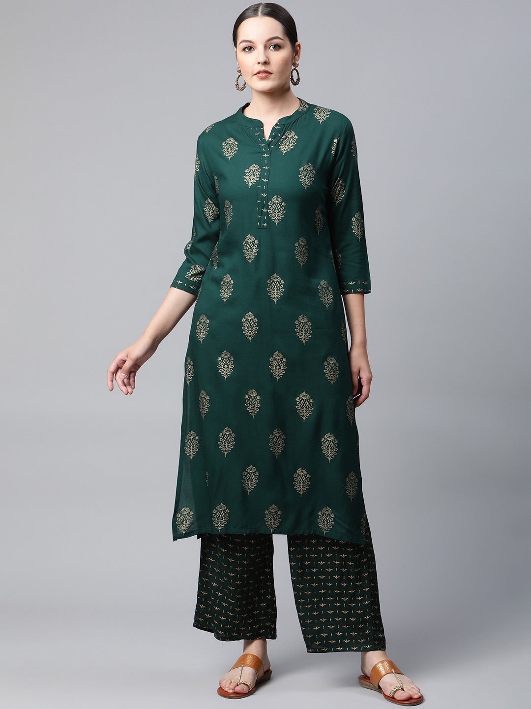 

MEERA FAB Women Green Ethnic Motifs Printed Kurta with Palazzos