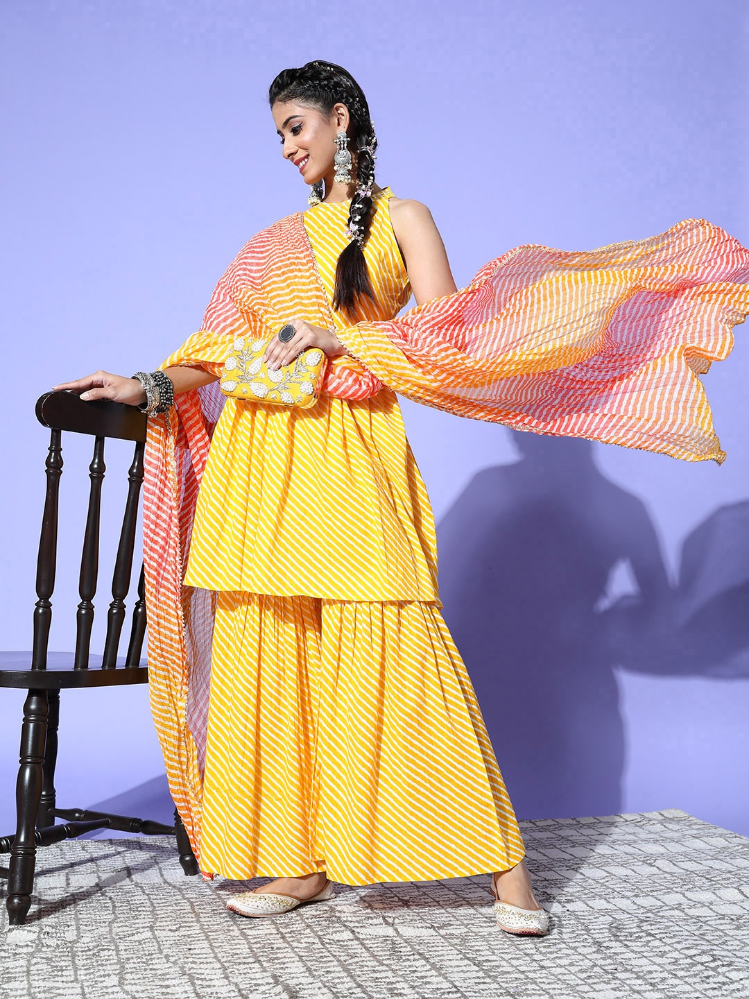 

Varanga Women Leheriya Pure Cotton Print Parade Kurta Set, Yellow