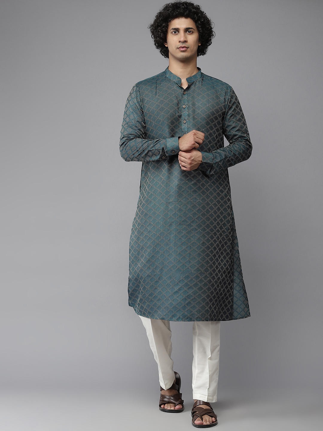 

See Designs Men Teal Green & Golden Woven Design Pure Cotton Kurta with Pyjamas