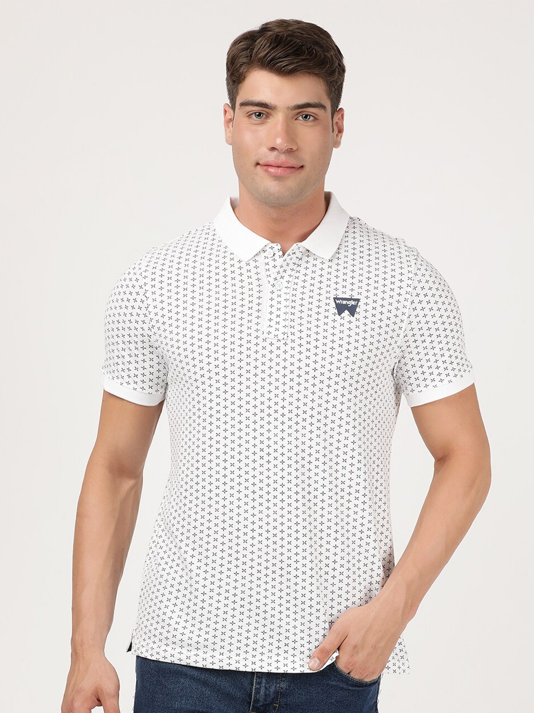 

Wrangler Men White & Navy Blue Checked Polo Collar T-shirt