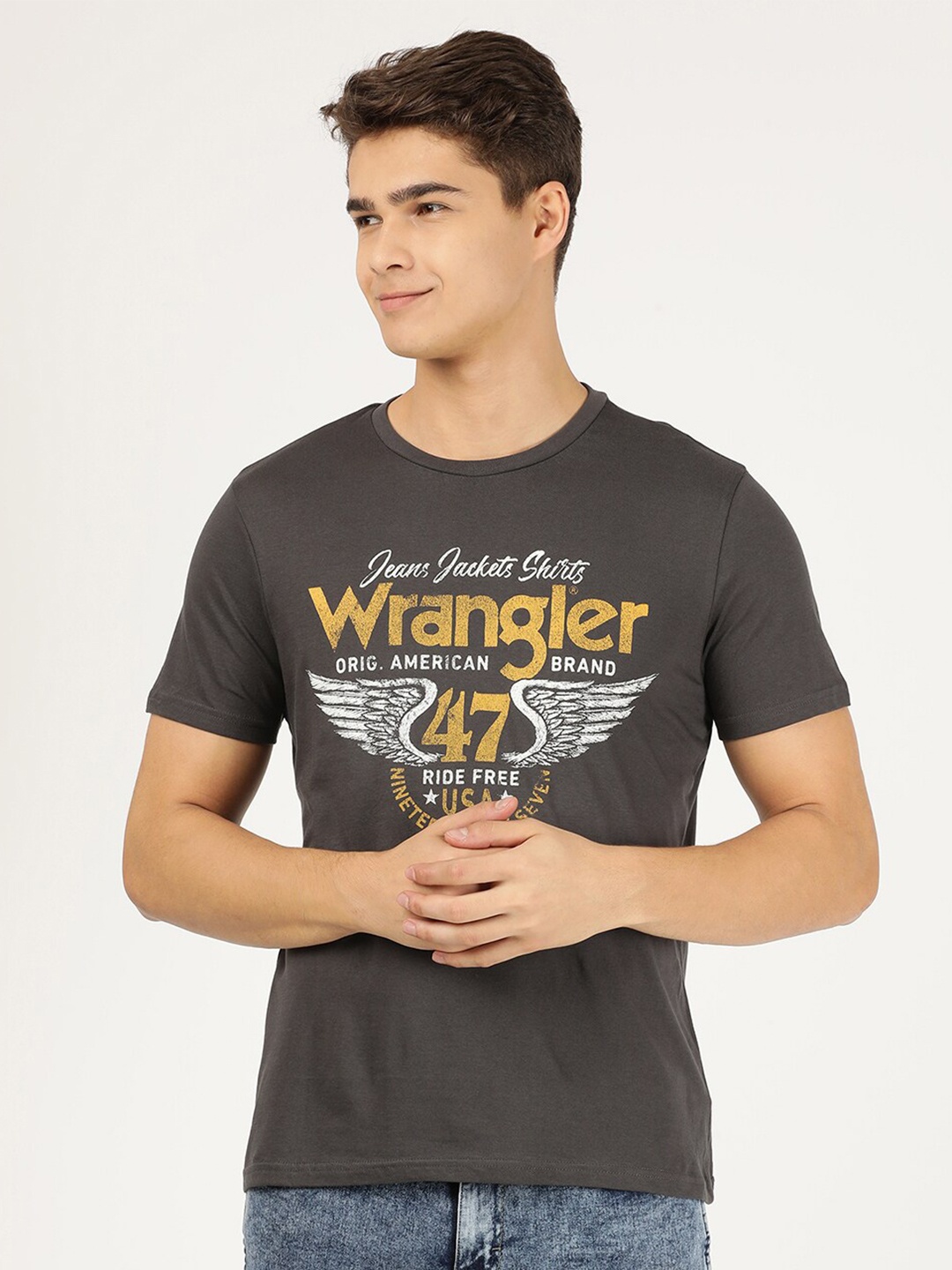 

Wrangler Men Grey & White Brand Logo Printed T-shirt