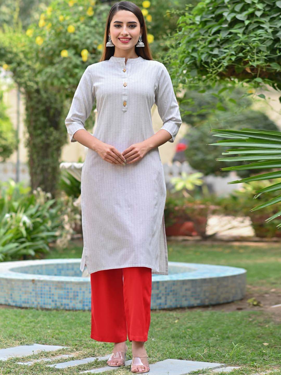 

DORIYA Women Red Mirror Work Pathani Kurta