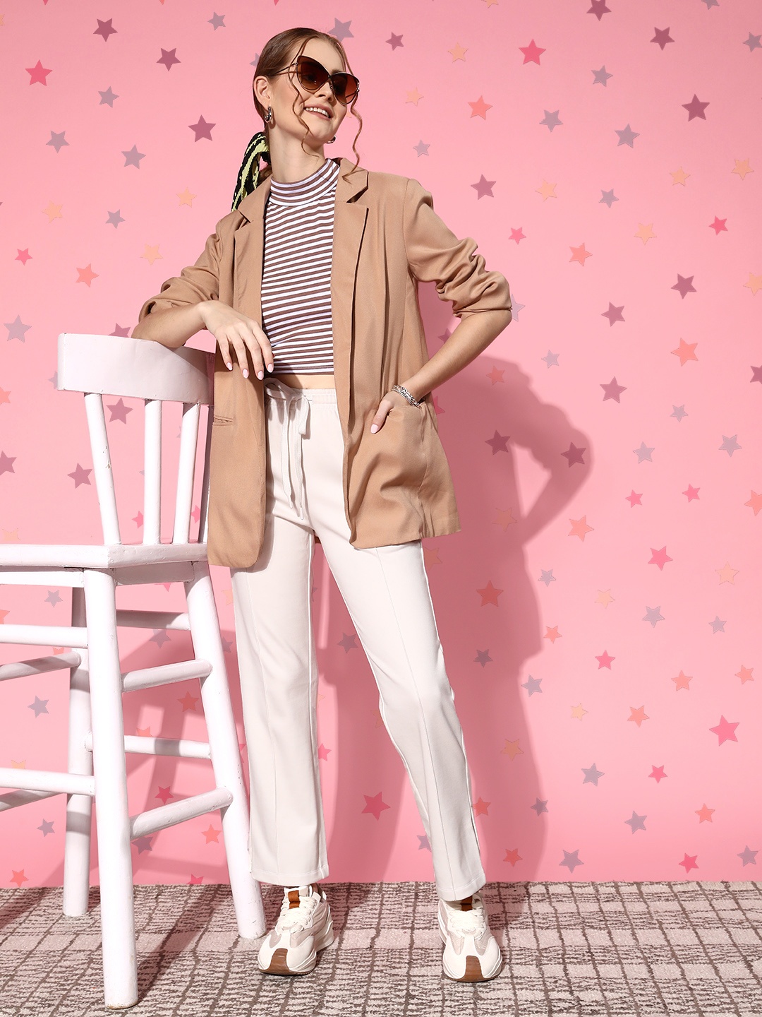 

XIN Women Classic Cream Solid Wide Leg Trousers