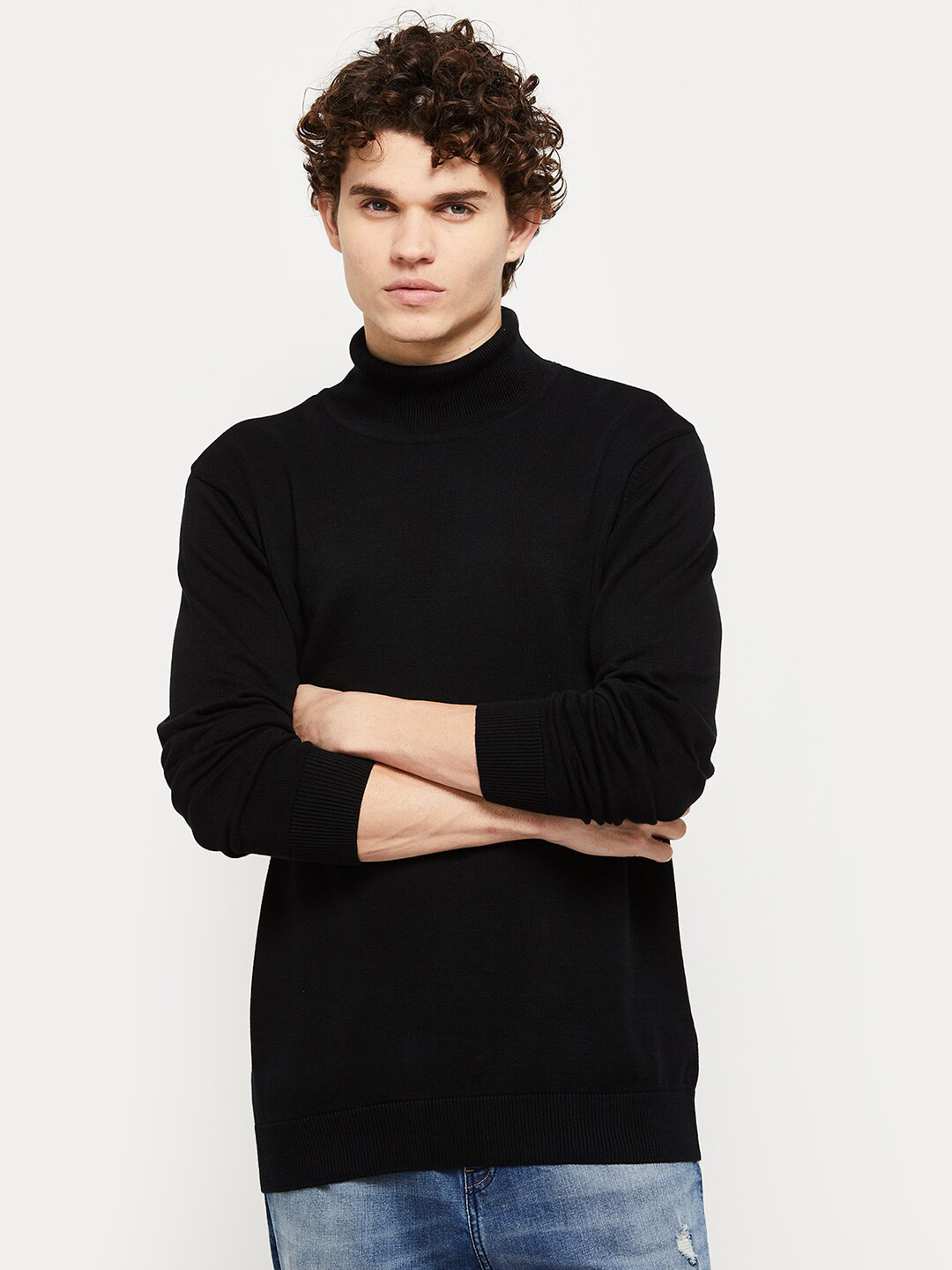 

max Men Black Turtle Neck Sweater