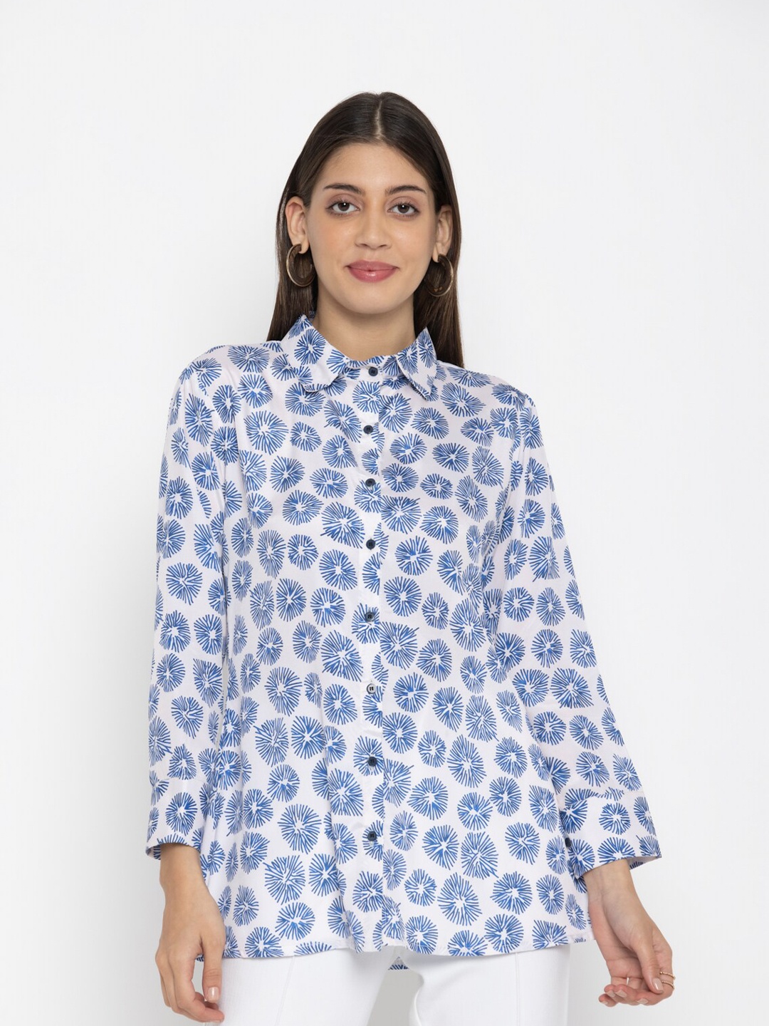 

SEW YOU SOON Blue Print Crepe Shirt Style Top