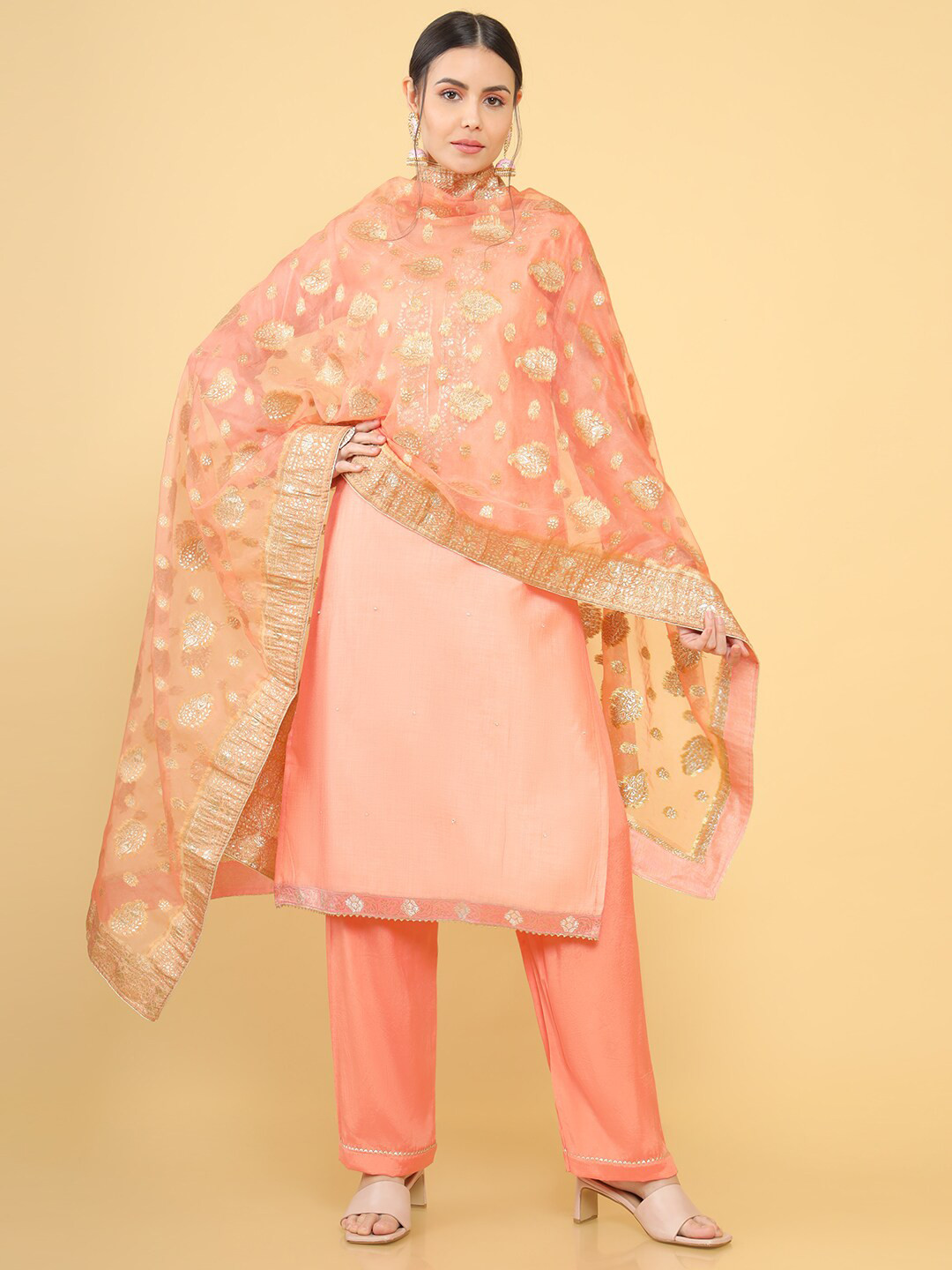 

Soch Women Pink & Gold-Toned Pure Silk Unstitched Dress Material