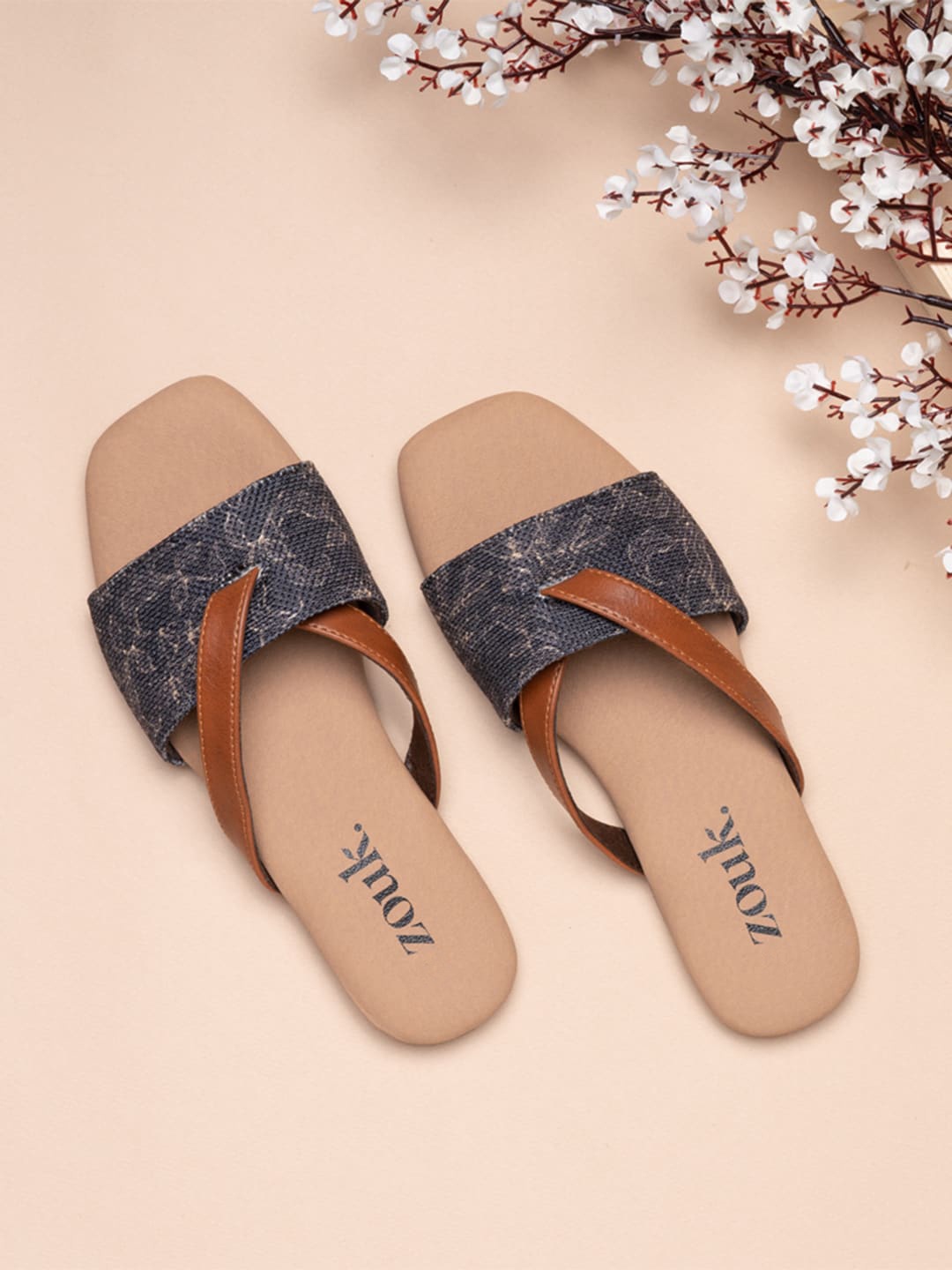 

ZOUK Women Blue Printed Open Toe Flats