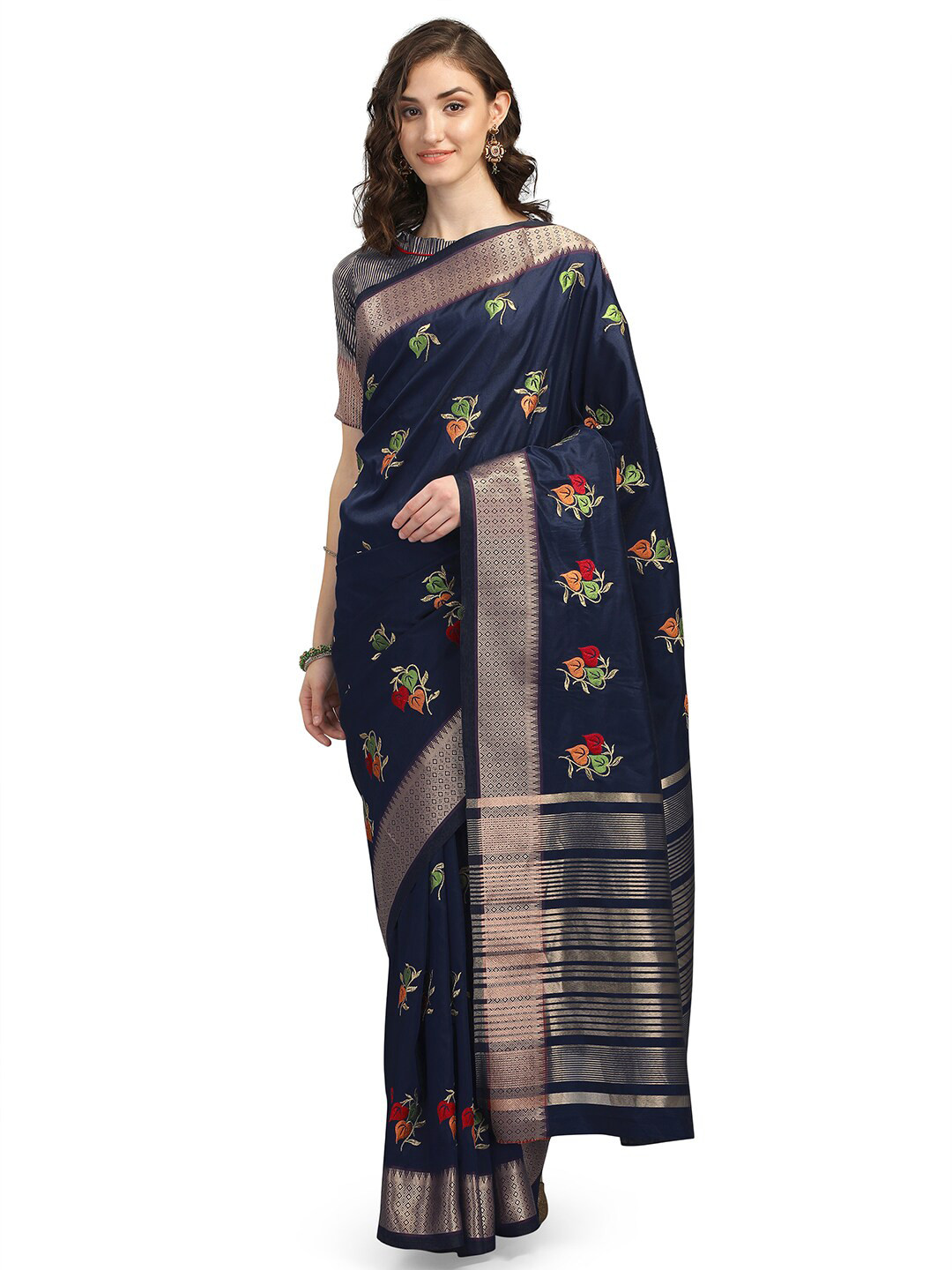 

Pisara Navy Blue & Red Floral Embroidered Silk Cotton Banarasi Saree