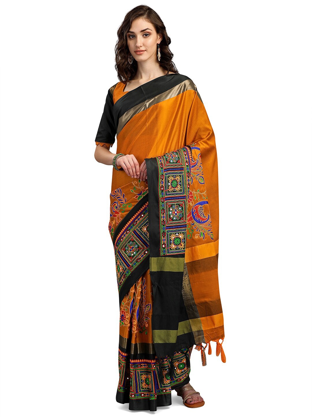 

Pisara Orange & Gold-Toned Ethnic Motifs Embroidered Silk Cotton Saree
