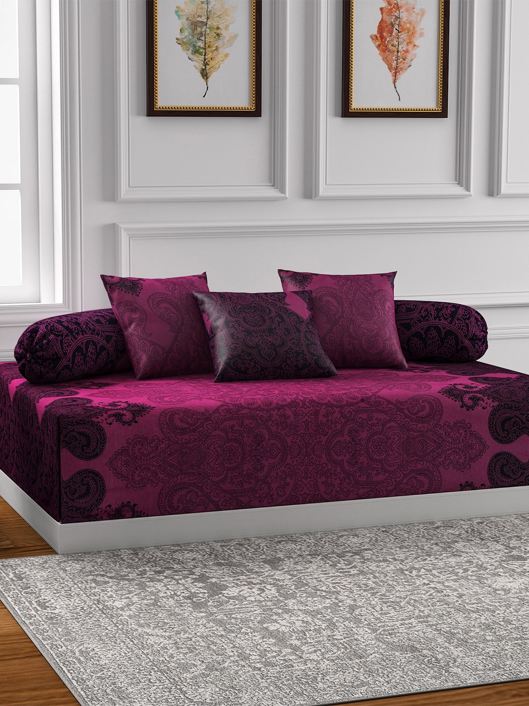 

SWAYAM Magenta Printed Diwan Set