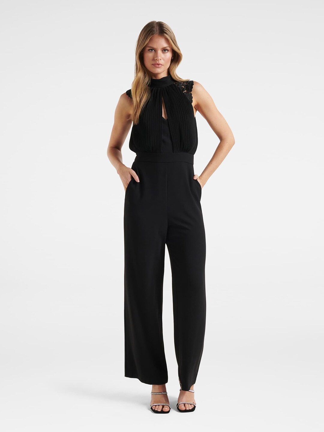 

Forever New Black Halter Neck Basic Jumpsuit