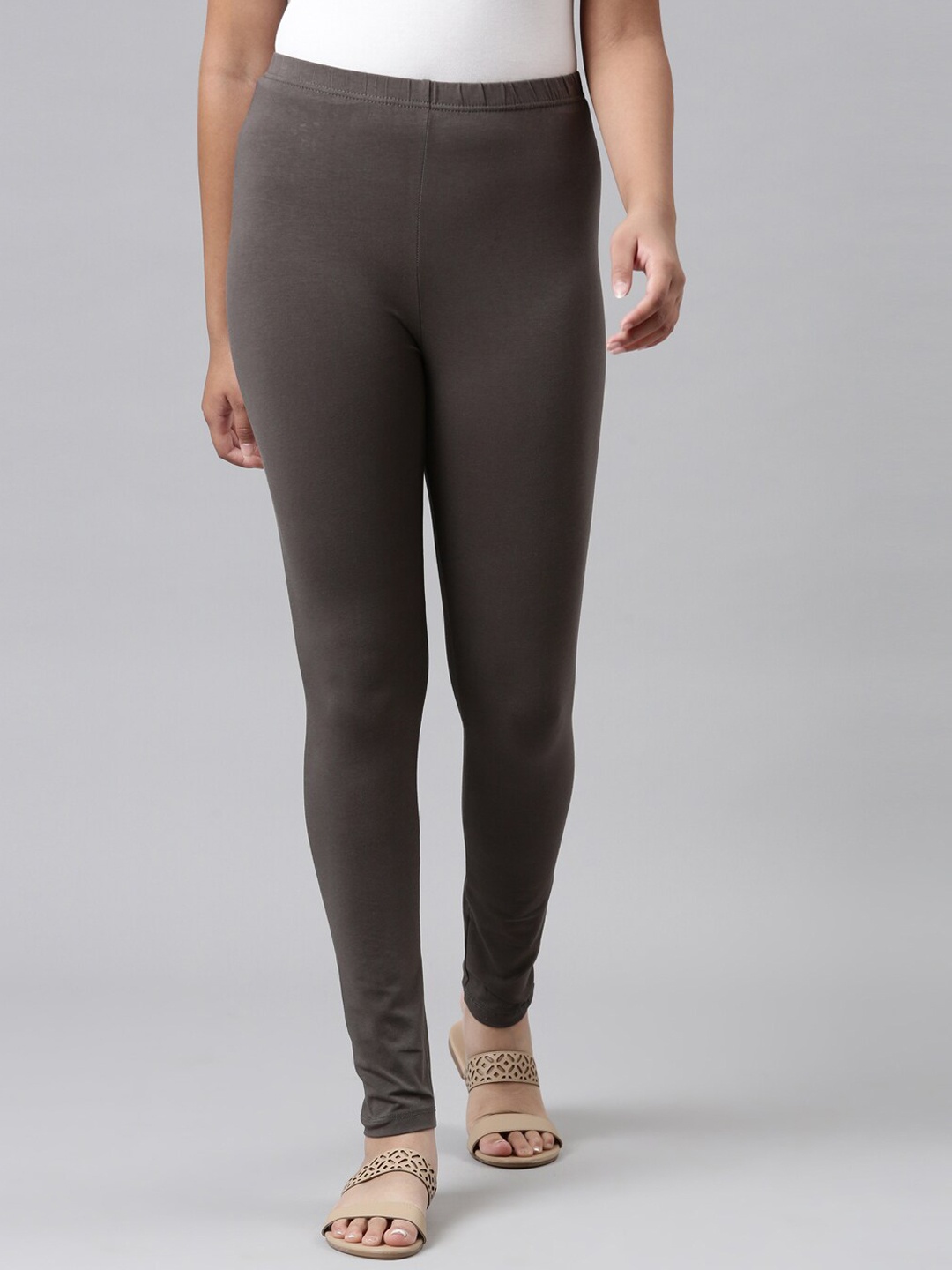 

Go Colors Girls Charcoal Grey Ankle Length Leggings