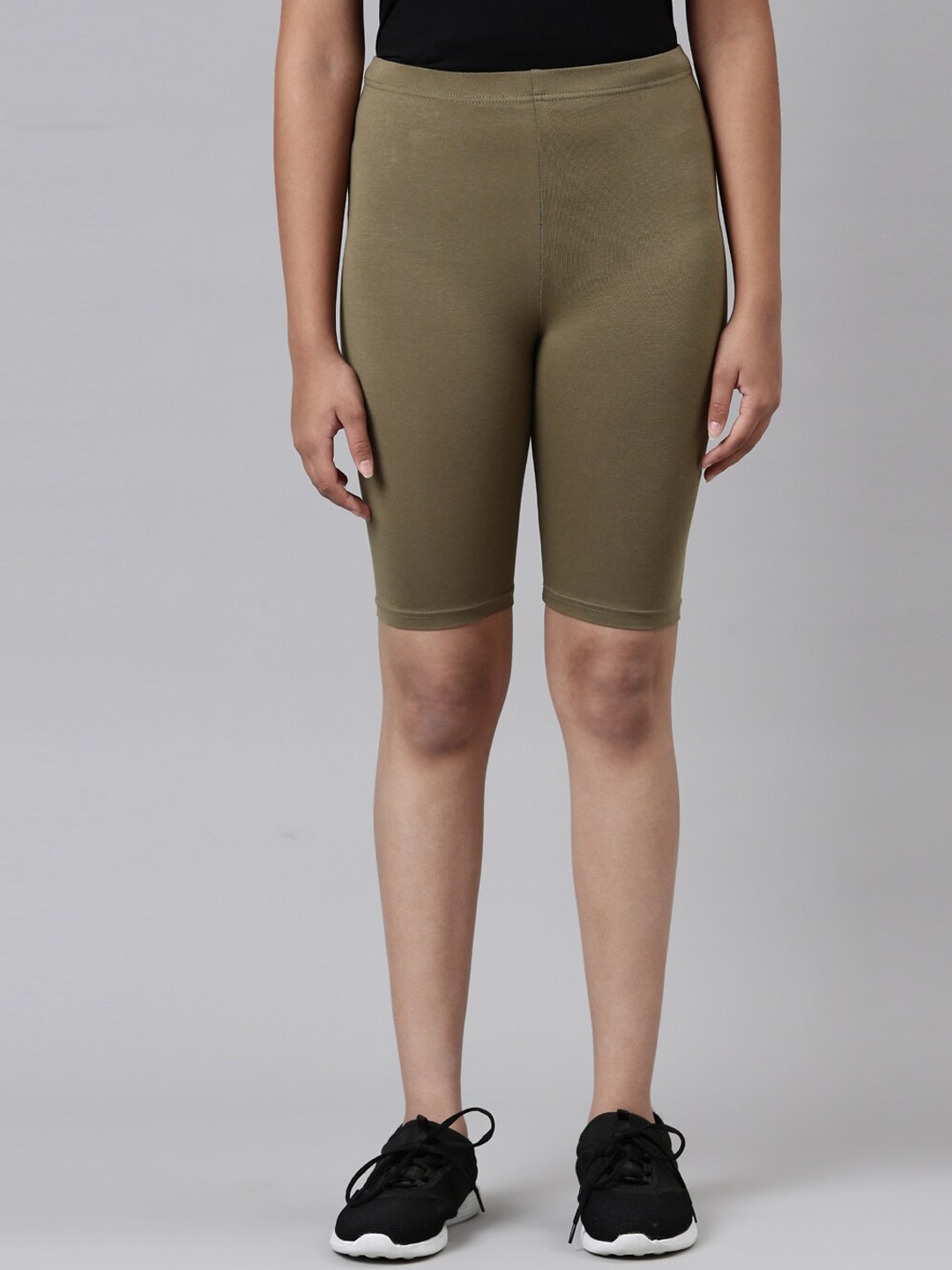 

Go Colors Girls Olive Green Slim Fit Cycling Sports Shorts