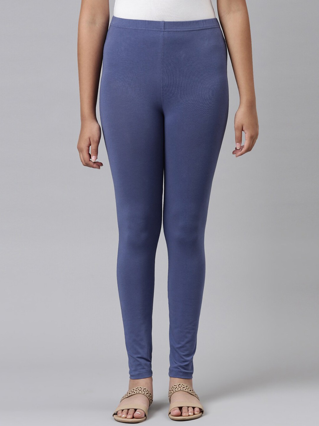 

Go Colors Girls Blue Solid Ankle Length Leggings