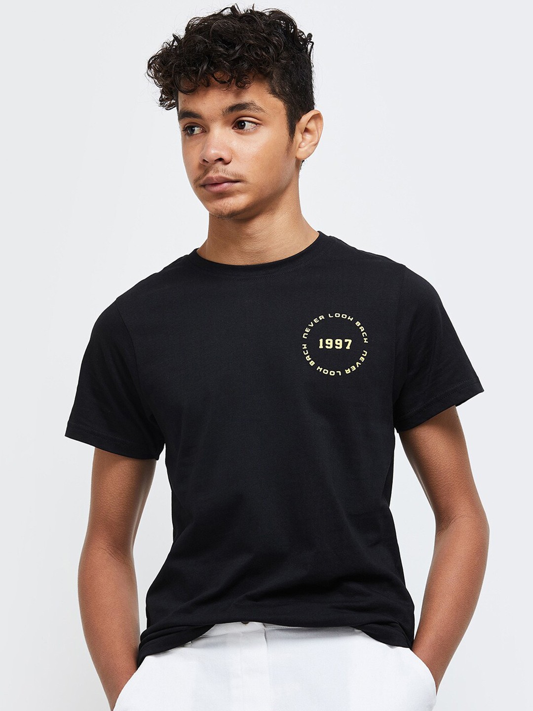 

max Boys Black Typography Printed T-shirt