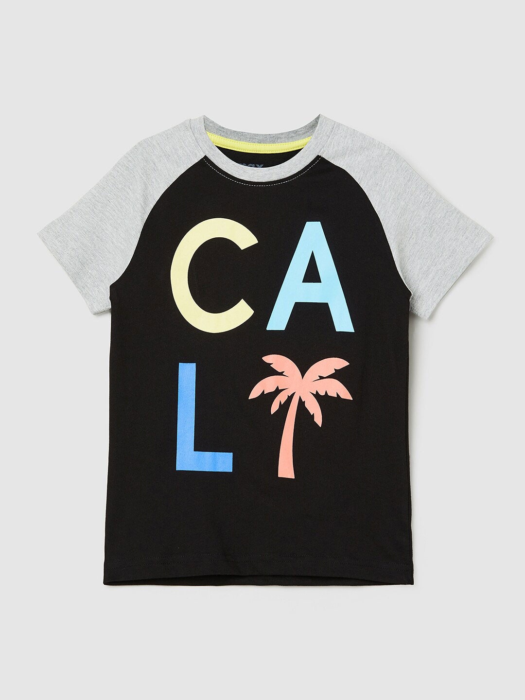

max Boys Black & Grey Typography Printed T-shirt
