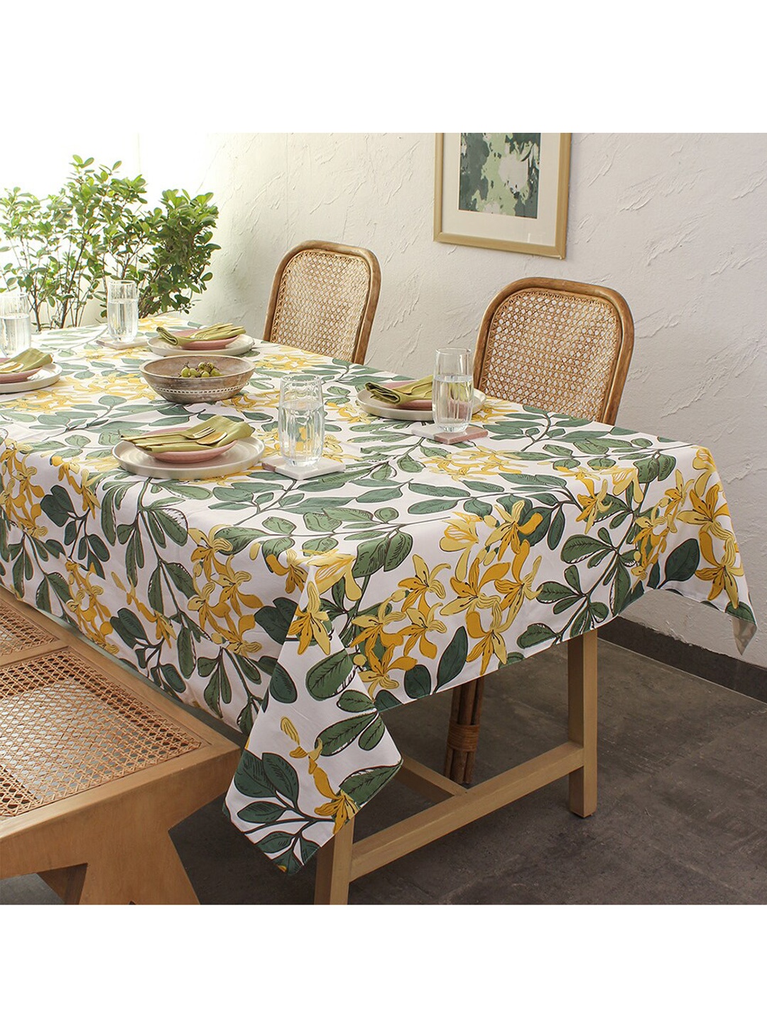 

House This Green & White Printed Cotton 8-Seater Table Cover