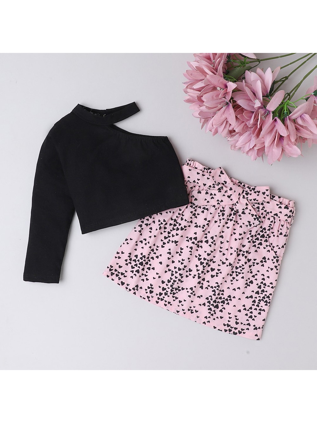 

taffykids Girls Black & Pink One Shoulder Top with Printed Skirt